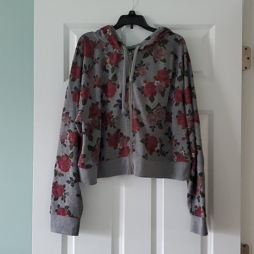 Floral cropped hoodie